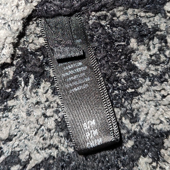 SKIMS Knit Hoodie - Picture 7 of 13